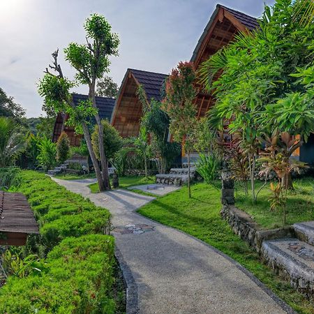 Bagia Bungalows Batumadeg Εξωτερικό φωτογραφία