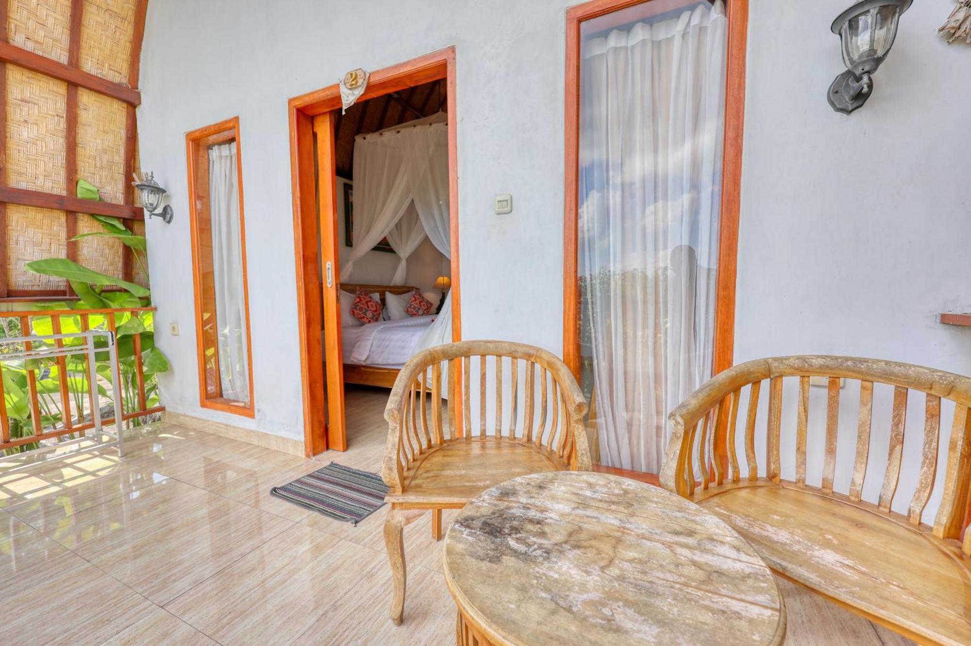 Bagia Bungalows Batumadeg Εξωτερικό φωτογραφία