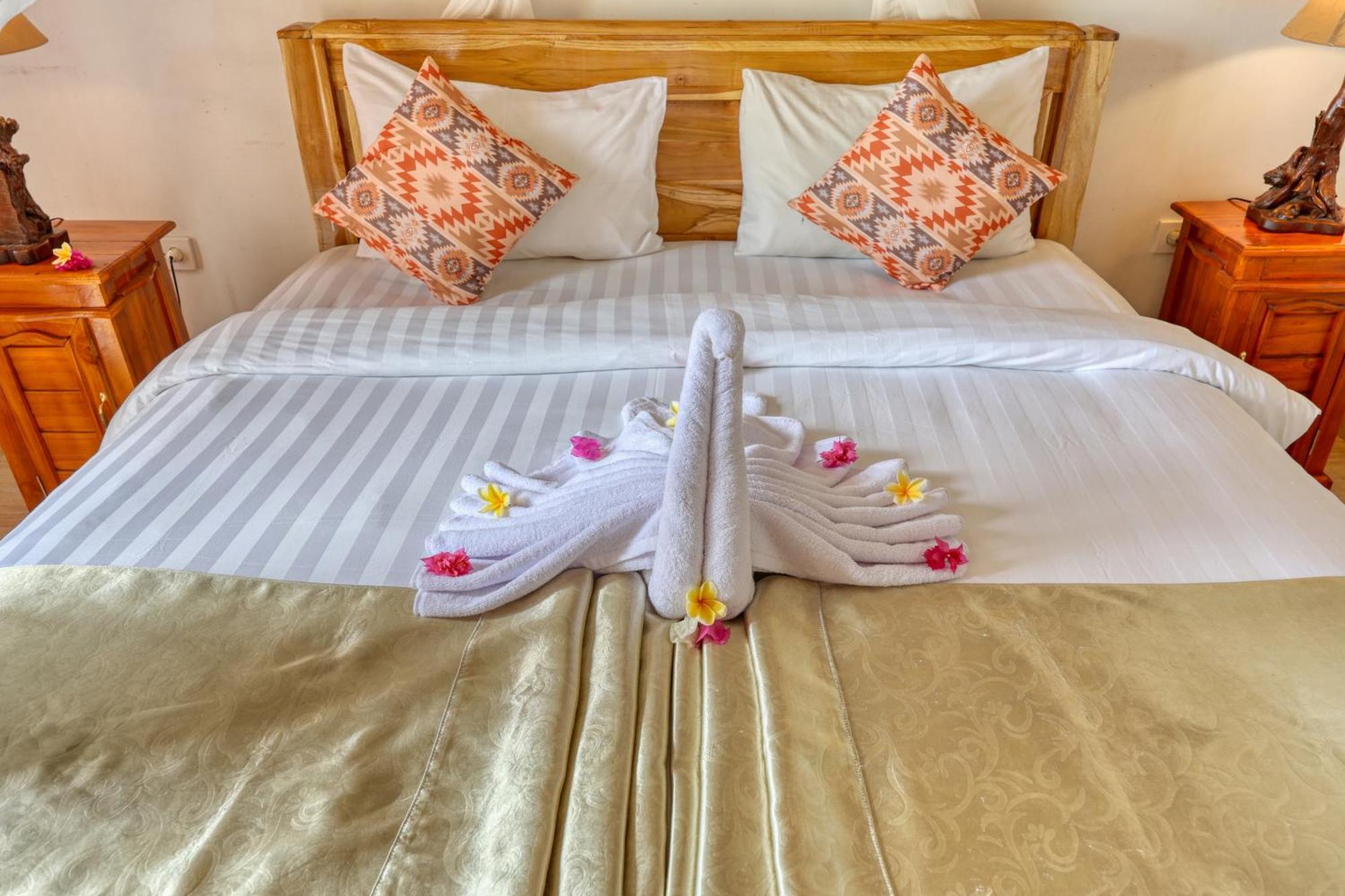 Bagia Bungalows Batumadeg Δωμάτιο φωτογραφία