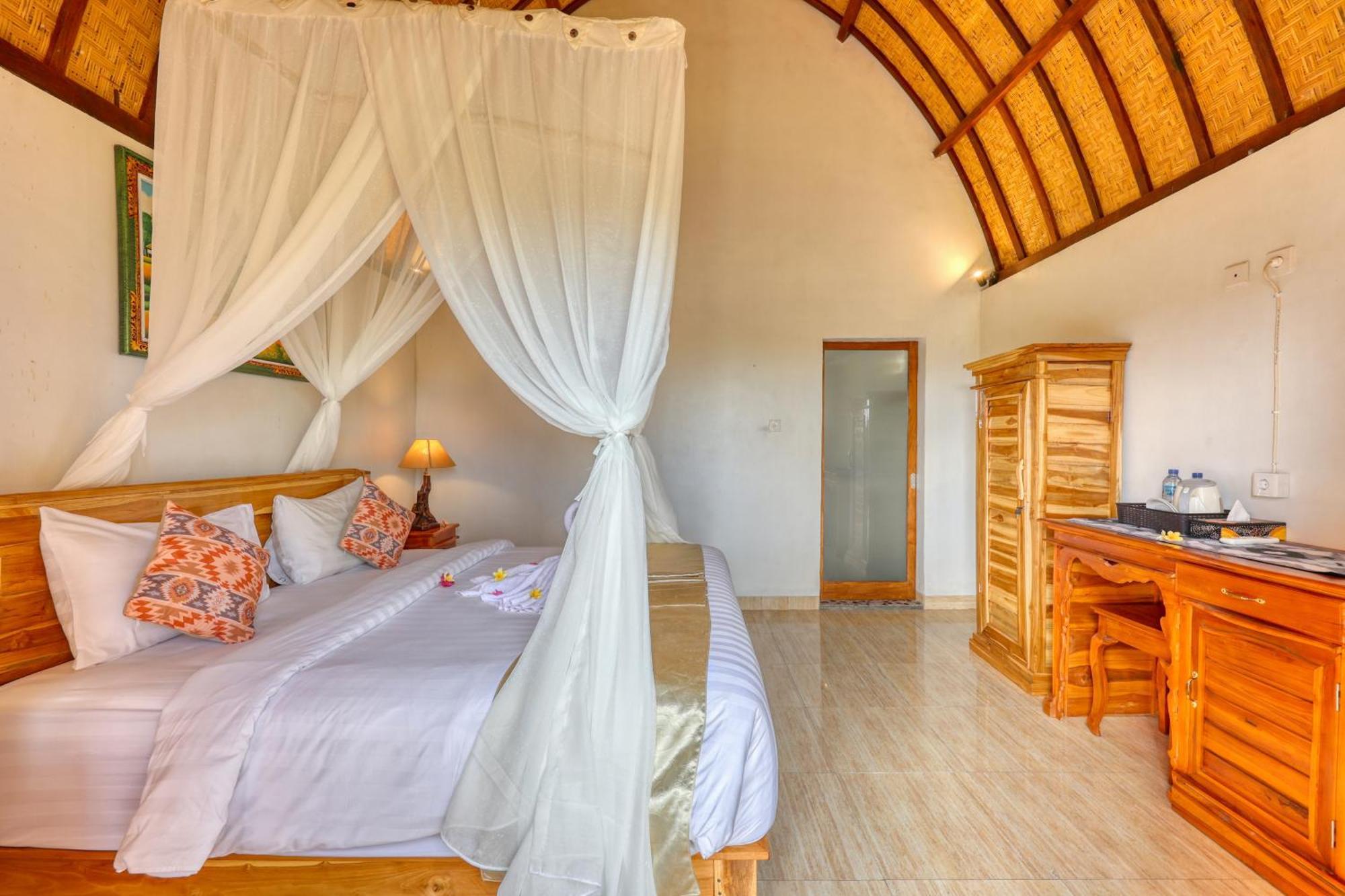 Bagia Bungalows Batumadeg Δωμάτιο φωτογραφία