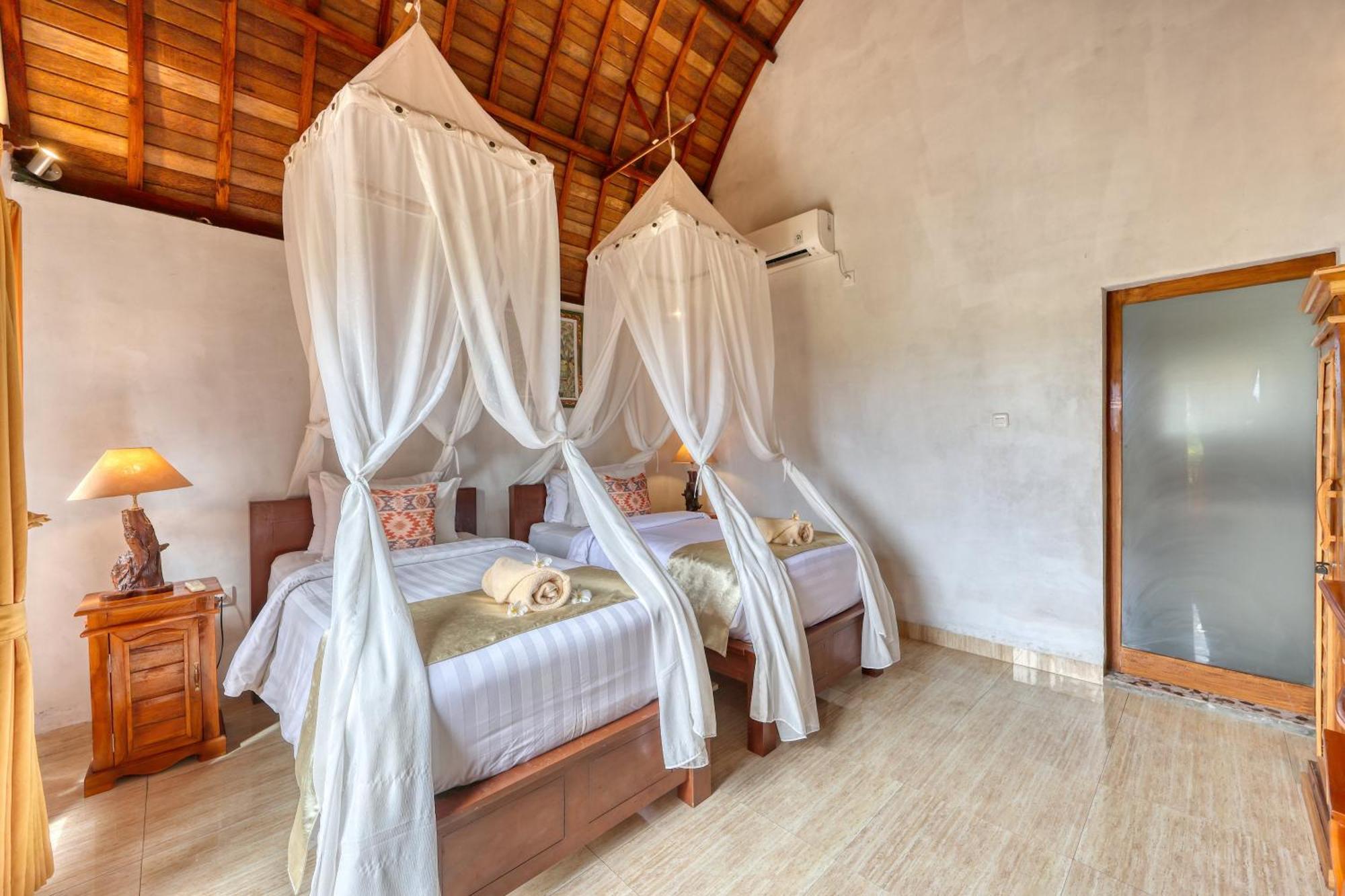 Bagia Bungalows Batumadeg Δωμάτιο φωτογραφία